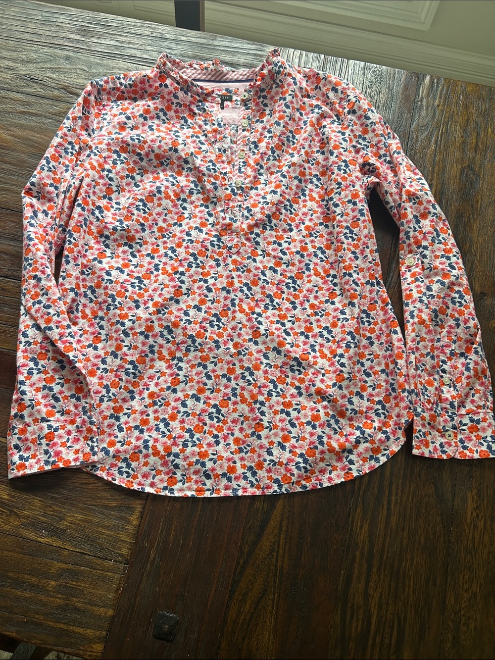 Talbots Floral Popover Blouse in White, Coral & Navy